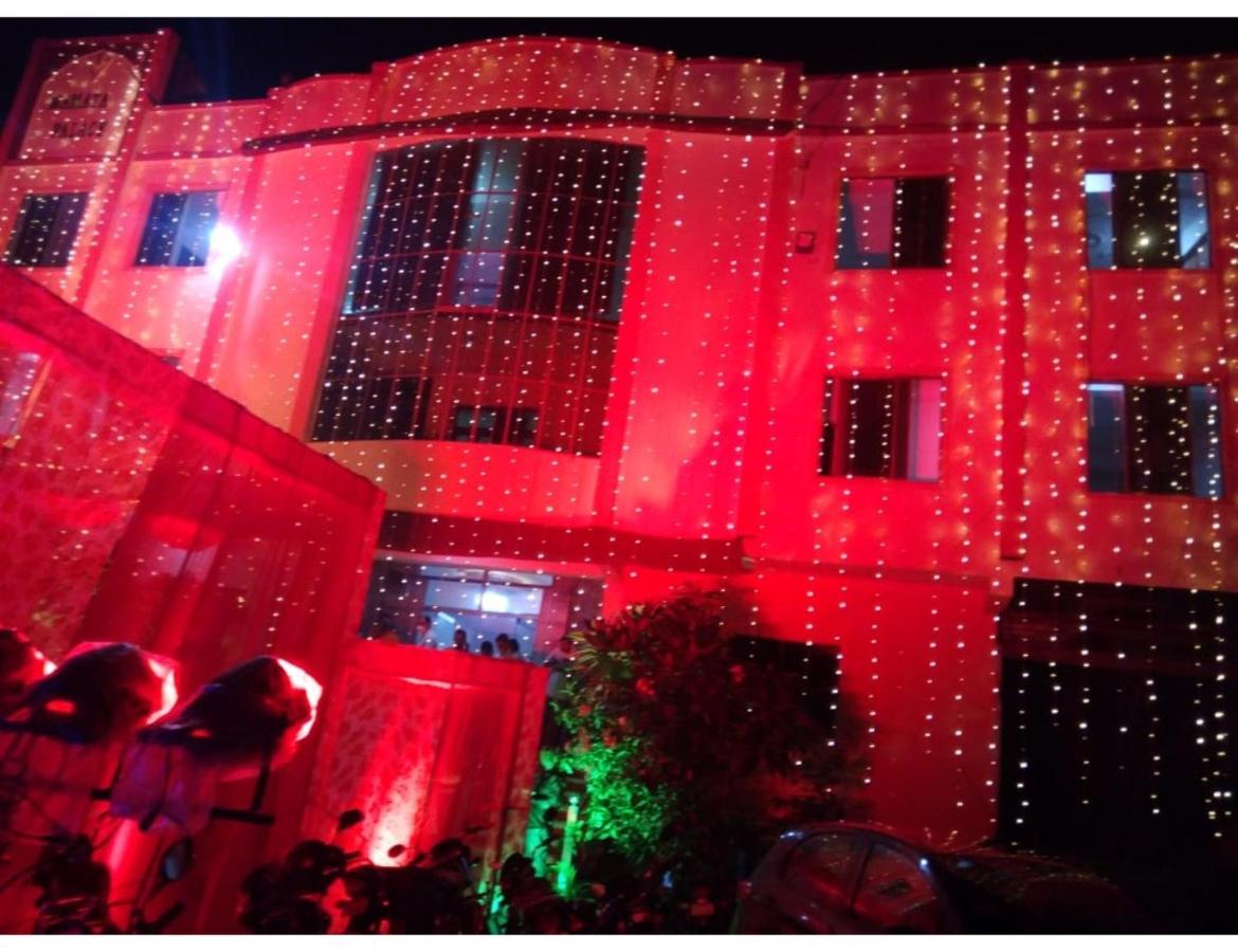 Hotel Mamta Palace, Kushinagar Exterior foto